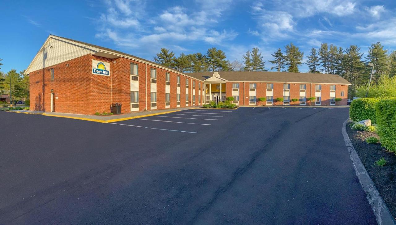 Days Inn By Wyndham Brunswick Bath Area מראה חיצוני תמונה