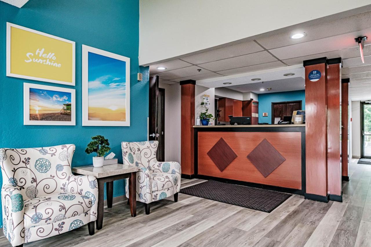 Days Inn By Wyndham Brunswick Bath Area מראה חיצוני תמונה