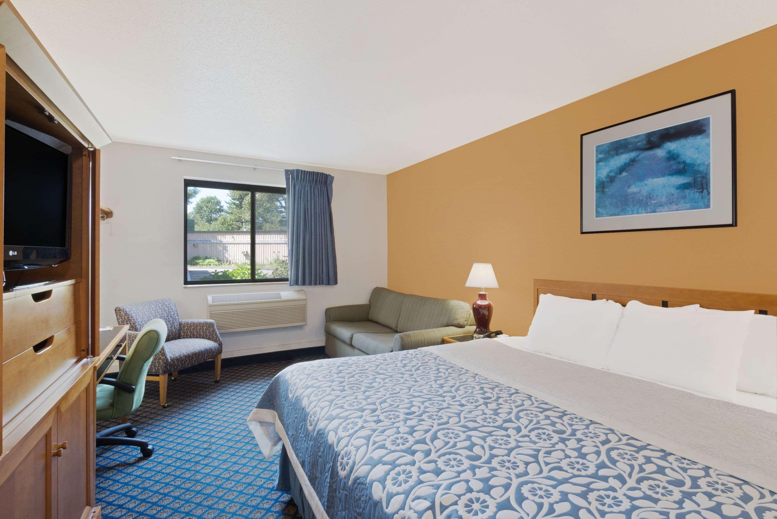 Days Inn By Wyndham Brunswick Bath Area מראה חיצוני תמונה