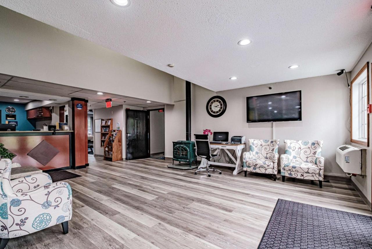 Days Inn By Wyndham Brunswick Bath Area מראה חיצוני תמונה